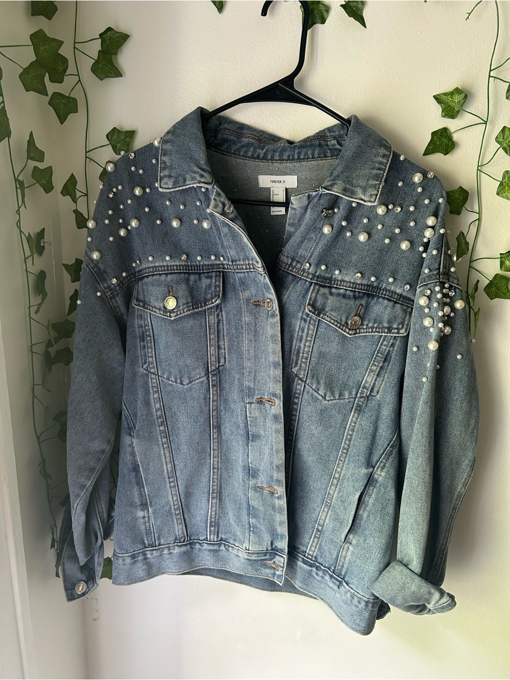 Forever 21 Pearl Embellished Denim Jacket Rhinestone Oversized Small